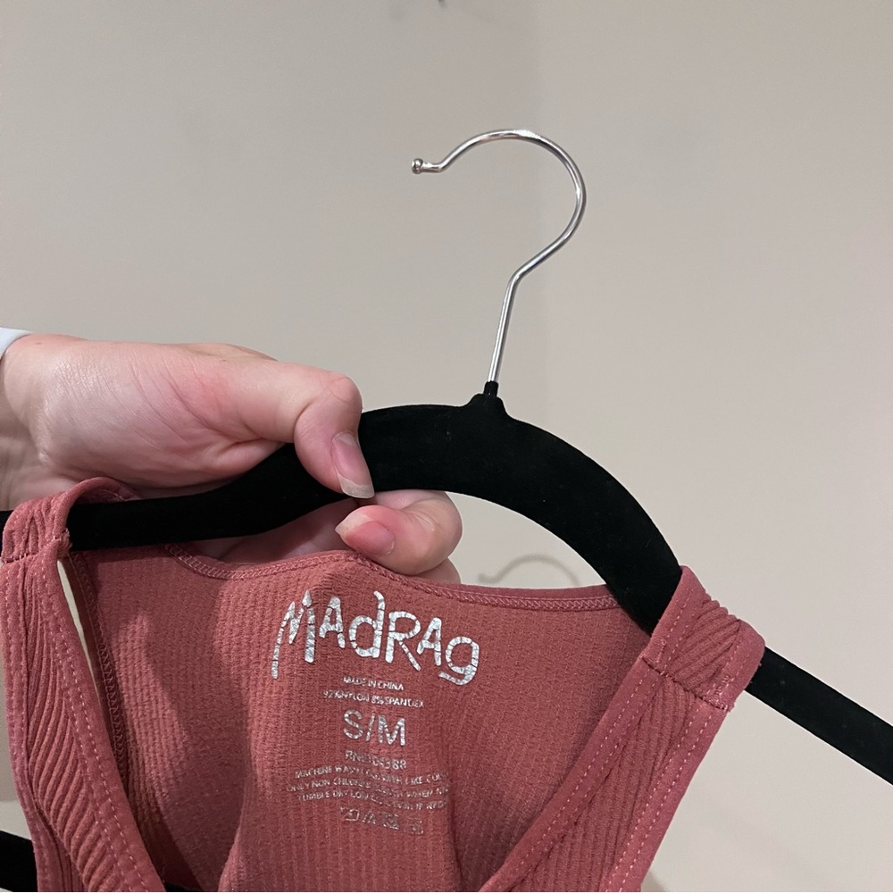 MadRag Cropped Ribbed Tank Top - Picture 3 of 5